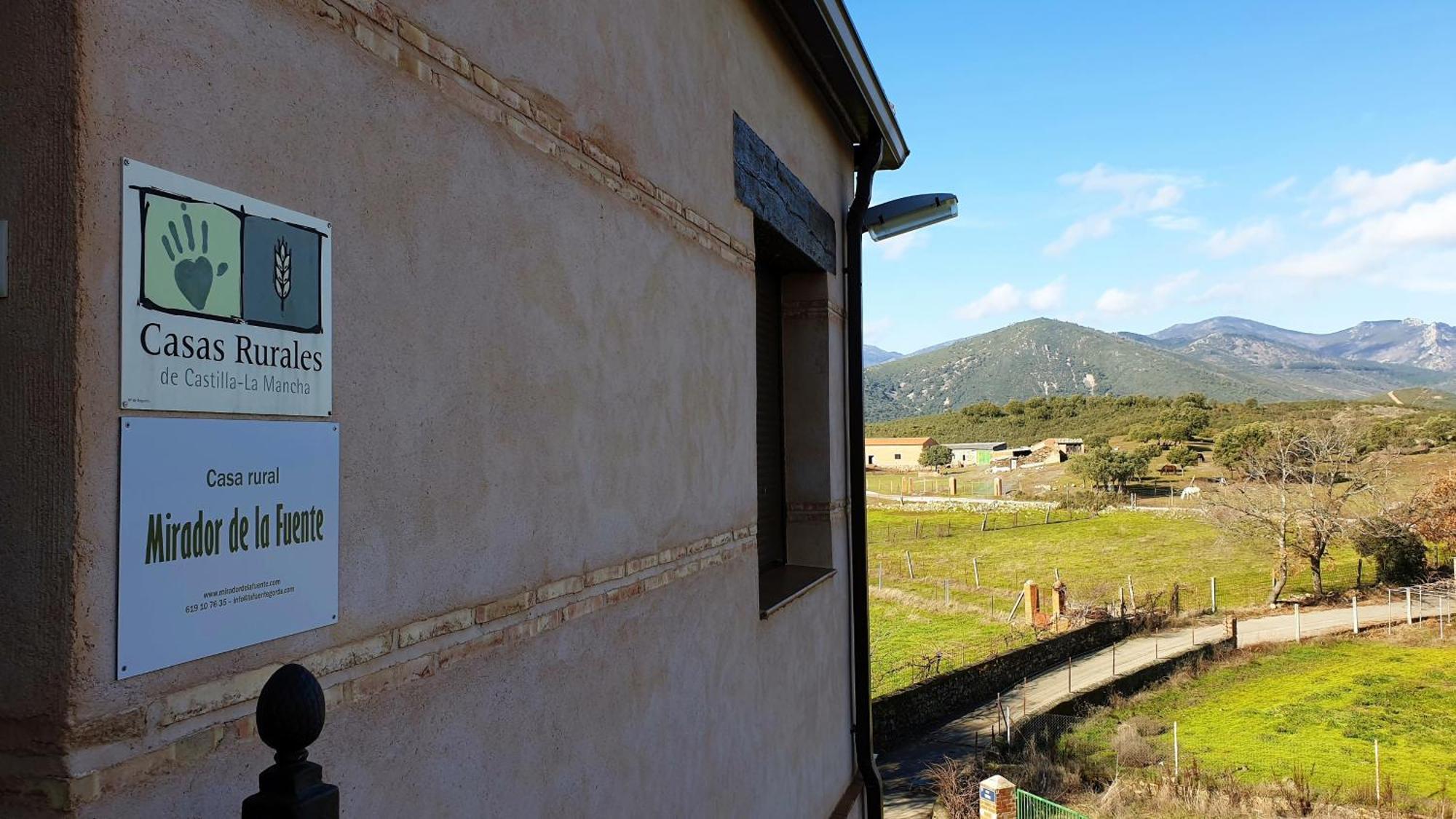 Casa Con Piscina En Parque Nacional De Cabaneros Navas de Estena Exterior photo